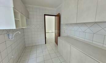 Imagem 4: Apartamento de 02 dormitórios para comprar em região central de Santa Maria com peças ampl