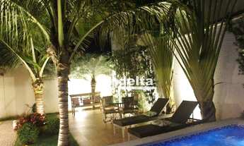 Imagem 3: Casa com 3 dormitórios à venda, 320 m² por R$ 1.200.000,00 - Itapema Sul - Uberlândia/MG