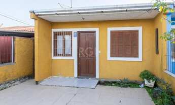 Imagem 2: Porto Alegre - Casa Padrão - Hípica