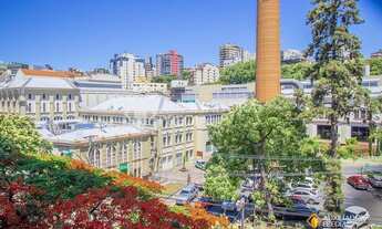 Imagem 7: Apartamento para venda possui 110 metros quadrados com 3 quartos em Floresta - Porto Alegr