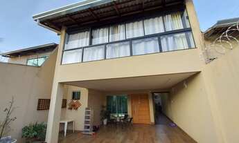 Imagem: Sobrado para venda com 206 metros quadrados