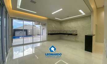 Imagem 6: Casa para Venda em Palmas, Plano Diretor Sul, 3 dormitórios, 3 suítes, 5 banheiros, 4 vaga