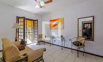 Imagem: Casa para Aluguel - Maria Paula, 2 Quartos