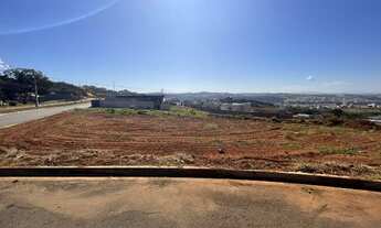 Imagem 5: Terreno Bairro Henrique Rezende-Três Corações/MG