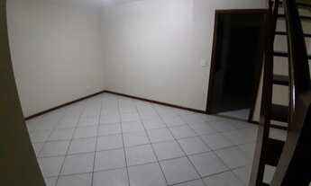 Imagem 5: Carmen Imóveis Aluga Duplex com 03 quartos