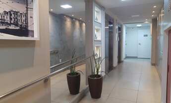 Imagem 2: Apartamento 3 Quartos (1 suíte), sala com varanda, 2 vagas de garagem, Elevador