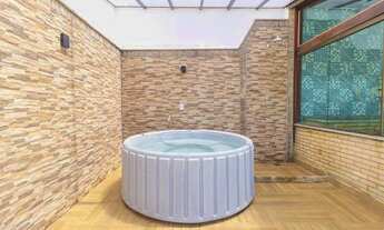 Imagem 2: Cobertura com 3 Quartos e 5 banheiros para Alugar, 220 m² por R$ 5.190/Mês