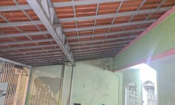 Imagem 2: OTIMA LOCALIZAÇÃO CASA DE LAJE COM 2QTS E MAIS UMA DE FUNDOS NA LAJE DE 1QTO SALA COZINHA