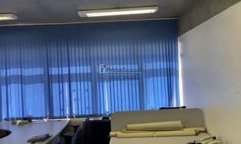 Imagem 3: Sala Comercial semi mobiliada