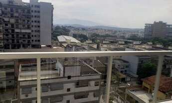 Imagem 4: Apartamento com 2 quartos em Irajá - Rio de Janeiro - RJ