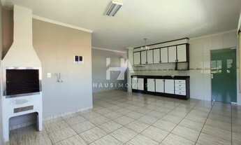 Imagem 7: Casa para aluguel possui 210 metros quadrados com 3 quartos