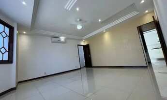 Imagem 7: Vendo Bela Casa Duplex de frente a Praça da Balprensa