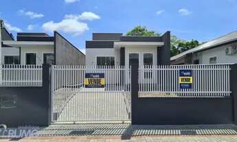 Imagem: Casa com 86,63m² edificada em terreno de