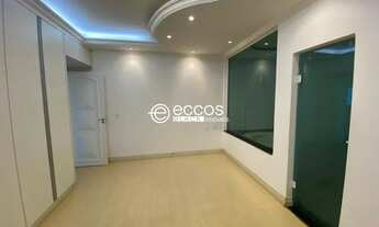 Imagem 4: Casa para aluguel, 3 quartos, 3 suítes, 2 vagas, JARDIM KARAÍBA - Uberlândia/MG