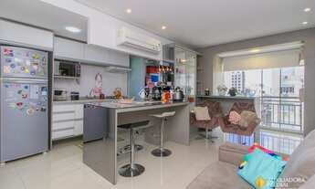 Imagem 3: Apartamento para venda com 63 metros quadrados com 2 quartos em Passo da Areia - Porto Ale