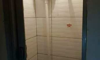 Imagem 5: Alugo quarto com banheiro e pia 5minutos da cachamorra iracuan centro esportivo