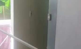 Imagem 2: Kit net de solteiro, no centro de lauro