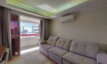 Imagem 2: Apartamento para venda possui 70 metros quadrados com 2 quartos em Boa Viagem - Recife - P