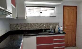 Imagem 5: Aluga-se bela casa com projetados/porcelanato/3 quartos