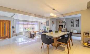 Imagem 2: Casa-Porto Alegre-TRÊS FIGUEIRAS