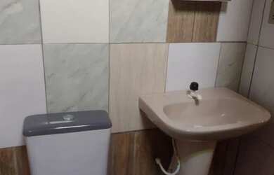 Imagem 14: ALUGO kitnet apto CaSAL sem Filhos Não paga energia e nem água