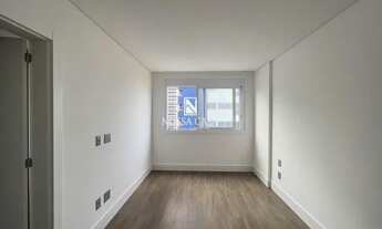 Imagem 6: Apartamento com 04 suítes, 02 vagas de garagem no Edifício Dall'acqua em Torres/RS