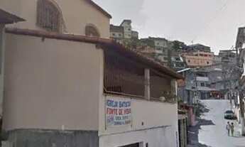 Imagem: VENDE-SE CASA COM 2 ANDAR