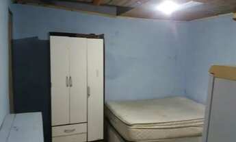 Imagem: Alugo quarto no xaxim