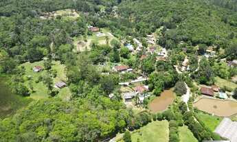 Imagem 2: Chácara à venda 40.000m² de área de Terreno com casa 03 Dormitórios, Riacho, Lago, Pomar