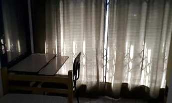 Imagem: Quarto individual em frente ao metrô Butantã