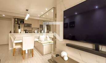 Imagem 5: Apartamento à Venda - Vila Galvão, 2 Quartos, 57 m2