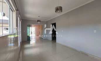 Imagem 5: Casa para aluguel possui 210 metros quadrados com 3 quartos