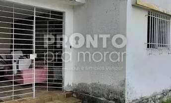 Imagem 1: Casa para venda possui com 3 quartos e 3 banheiros na Tamarineira - Recife - PE