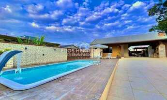 Imagem 7: Casa com Piscina e Edícula em Terreno Amplo - Bairro Figueira, Guaratuba!