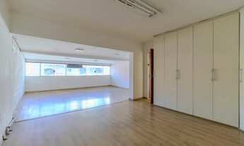 Imagem 5: Casa para venda em Vila Ema com 7 quartos, sendo 1 suíte , 210m²