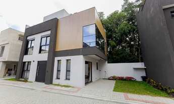 Imagem 2: Alugo casa mobiliada em condomínio-Santa Felicidade