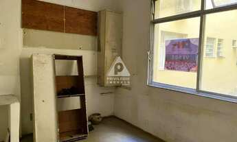 Imagem 2: No Flamengo! Excelente sala comercial com copa e banheiro