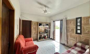 Imagem: Casa Ampla à Venda - 3 Dormitórios, Excelente