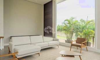 Imagem 5: Casa em Condomínio com 249m² e 3 dormitórios, 3 suítes, 4 vagas no bairro Alphaville em Po