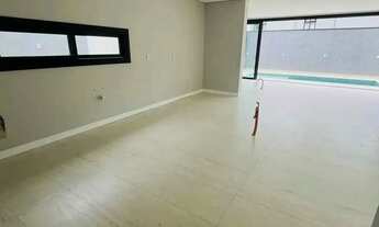 Imagem 3: Casa alto padrão com 3 suítes sendo 1 master e 5 vagas - América