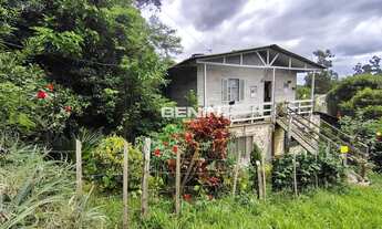 Imagem 2: Terreno possuindo 3.200 m² de área. terreno possuindo 3.200 m² de área