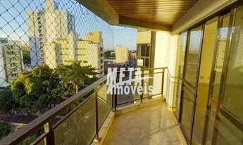 Imagem 2: Apartamento com 3 dormitórios à venda, 215 m² por R$ 650.000,00 - Centro - Campos dos Goyt