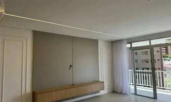 Imagem 3: Apartamento reformado mobiliado a venda com 3 quartos em Juvevê - Curitiba - PR