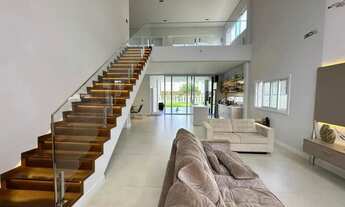 Imagem 3: Casa alto padrão com 320m de 4 quartos sendo 2 suítes em condomínio com infra no Campeche