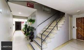 Imagem 2: Ótimo apartamento com 2 dormitórias no bairro Menino Deus