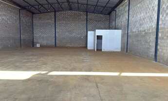 Imagem 6: Galpão à Venda com Escritório 450m² Próximo à BR-153