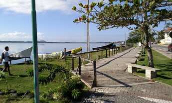 Imagem 6: Terreno na lagoa