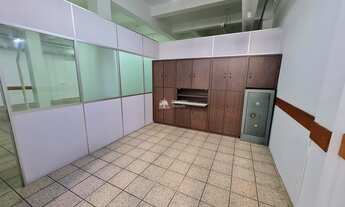 Imagem 2: Loja para locação no centro de Santa Maria, cofre, ar condicionado central, 04 salas indiv