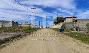 Imagem 7: Terreno de esquina, com 567,77 m², em área urbanizada, próximo à escola *SM-03TR
