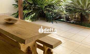 Imagem 6: Casa com 3 dormitórios à venda, 166 m² por R$ 580.000,00 - Alto Umuarama - Uberlândia/MG